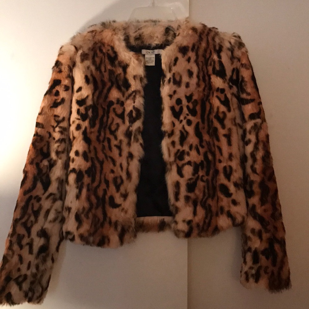 100% Rabbit Cheetah-print Coat